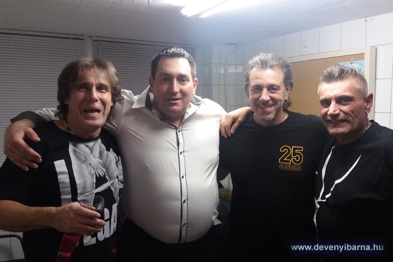 Irigy H�naljmirigy tagjaival