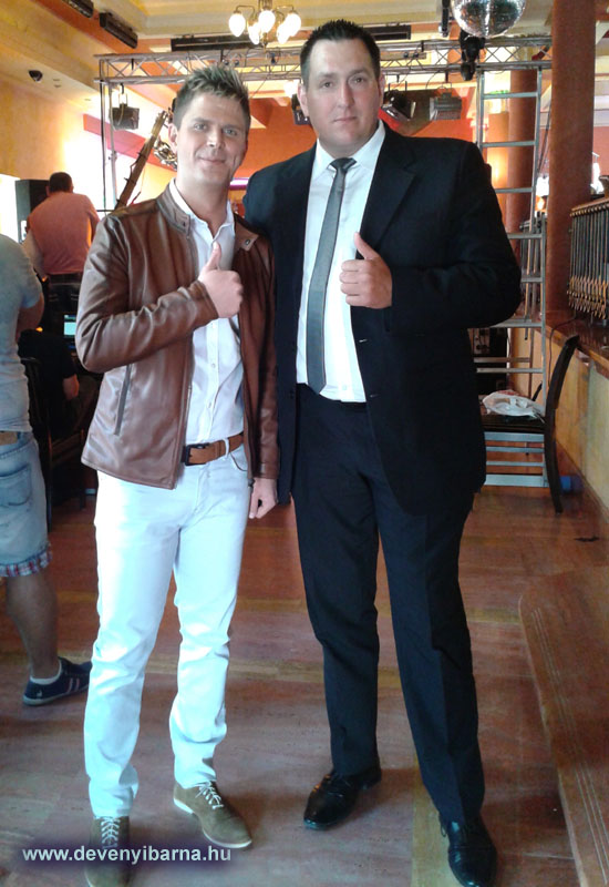 Tillinger Attil�val 2.