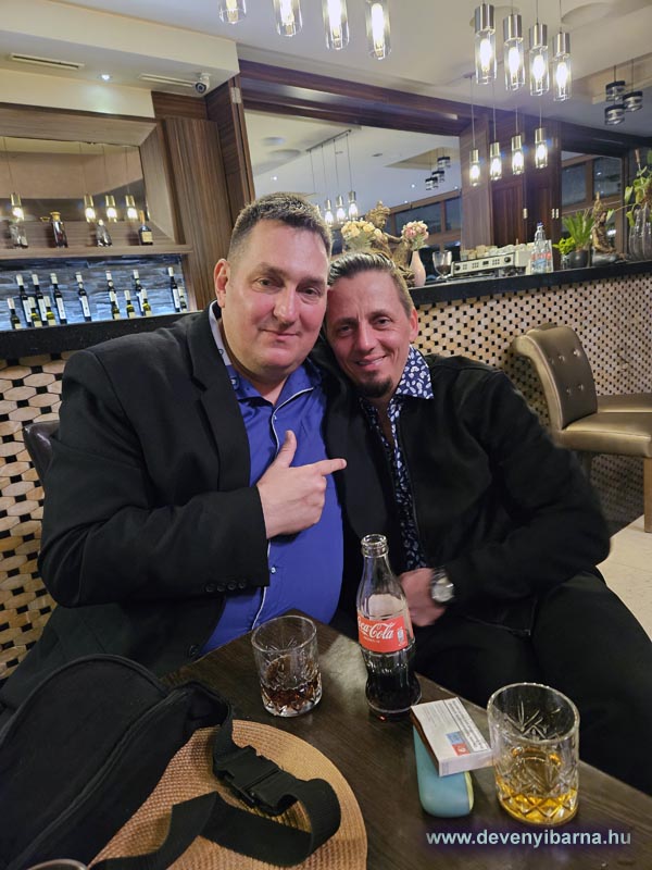 Z�mb� Sebastiannal